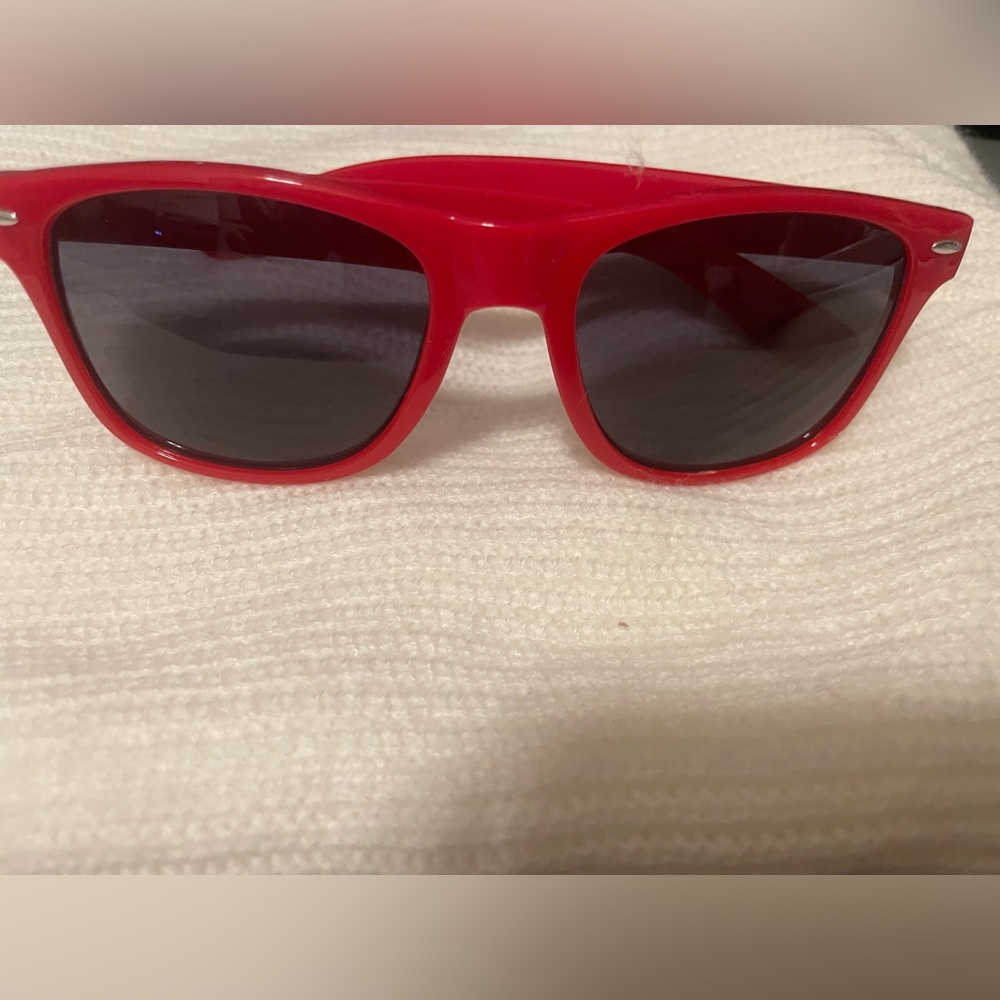 Never used sun glasses
